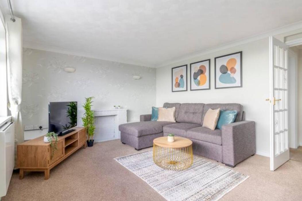 Trendy Sea View 2 Bedroom Sleeps 6 - Free Parking Борнмът Екстериор снимка